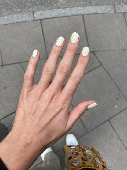 Buttercream Glow